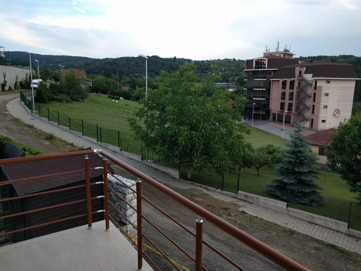 Simica Cose Apartment Vrdnik Luaran gambar