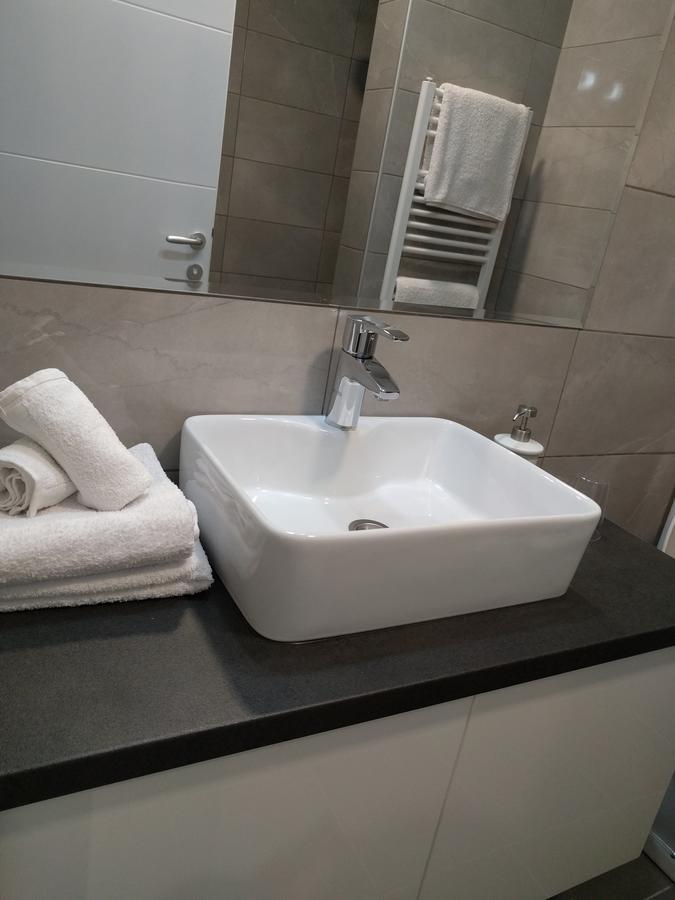 Simica Cose Apartment Vrdnik Luaran gambar